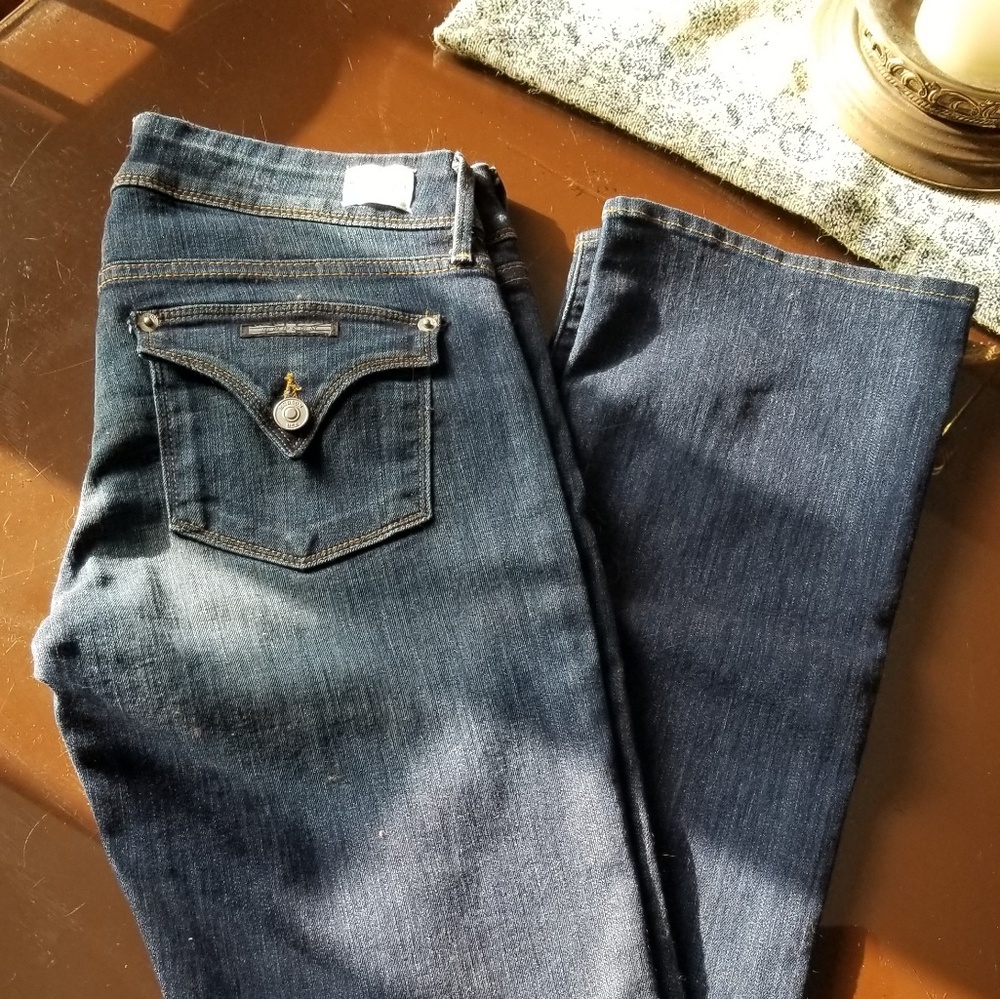 NWOT Beth Baby Boot Jeans